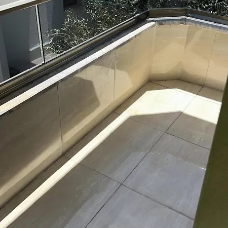 Doengen Malikanesi Apartman